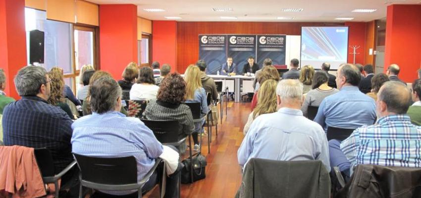 �xito de participaci�n en la jornada informativa de prevenci�n de riesgos laborales sobre el consumo de alcohol y otras drogas en el �mbito laboral