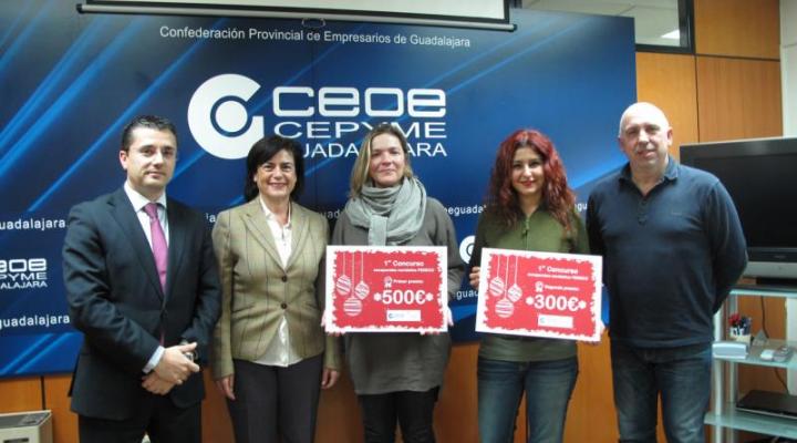 ADUO gana el I concurso de escaparates de Navidad de FEDECO