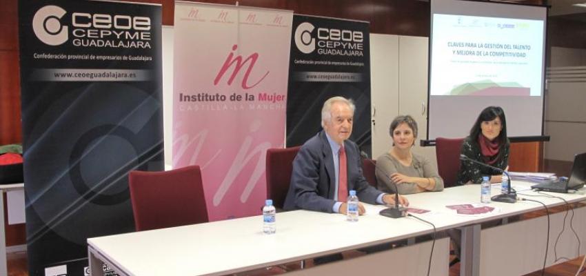 Los planes de igualdad de g�nero y la conciliaci�n de la vida familiar centran la jornada del Instituto de la Mujer