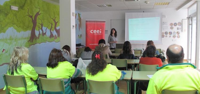 El CEEI de Guadalajara imparte una nueva jornada en Alovera para mostrar a los emprendedores los tr�mites a seguir a la hora de crear una nueva empresa