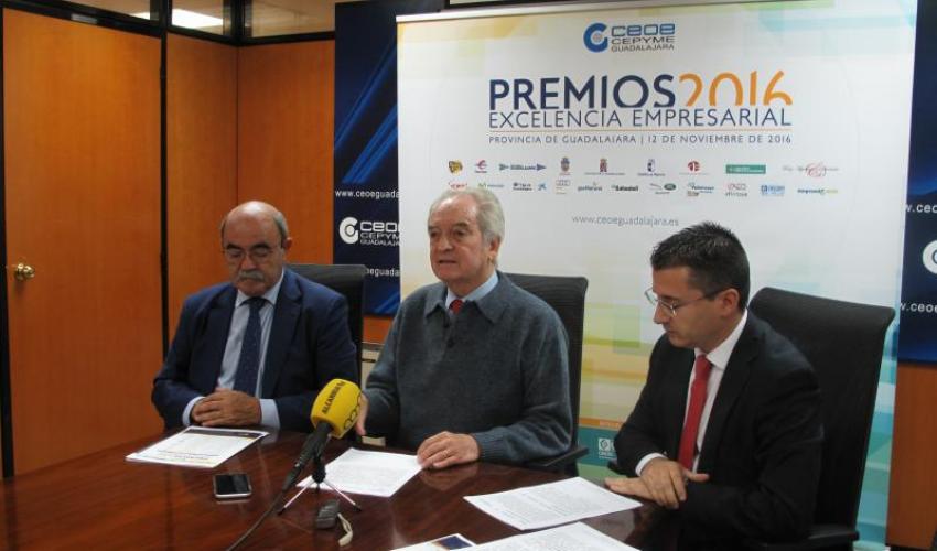 Agust�n de Grandes presenta los Premios Excelencia Empresarial 2016