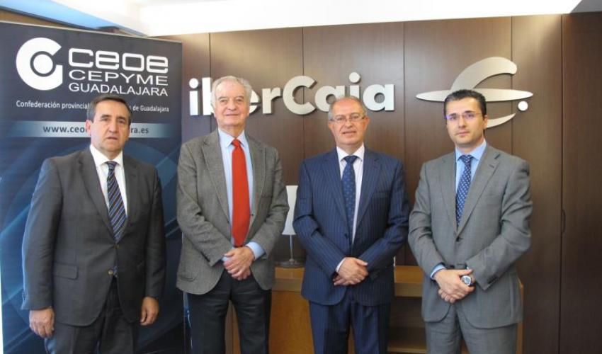 Ibercaja y CEOE-CEPYME Guadalajara, renuevan su colaboraci�n