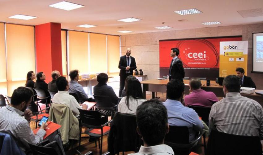 Emprendedores alcarre�os aprenden como conseguir capital privado