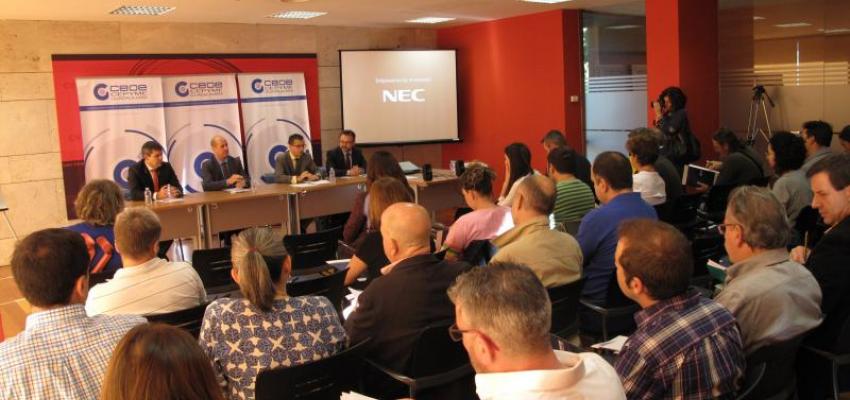 El Gobierno regional anima a emprendedores y empresarios de la provincia de Guadalajara a acogerse a la orden de ayudas a la inversi�n