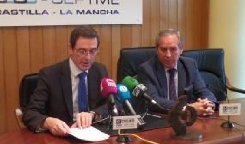 Presentaci�n de los galardonados en los Premios Empresariales CECAM 2017