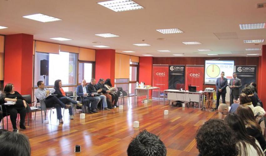 M�s de cuarenta profesionales se re�nen en el primer GuadaNetWork de 2017