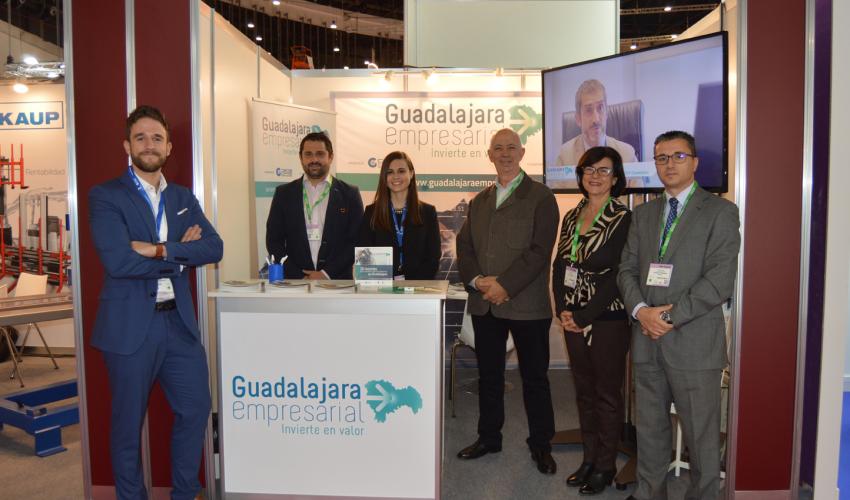 “Guadalajara Empresarial” promociona en la feria Logistics & Distribution las ventajas empresariales de la provincia