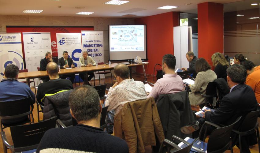 La federaci�n provincial de Turismo imparte un curso de marketing digital aplicado al revenue management