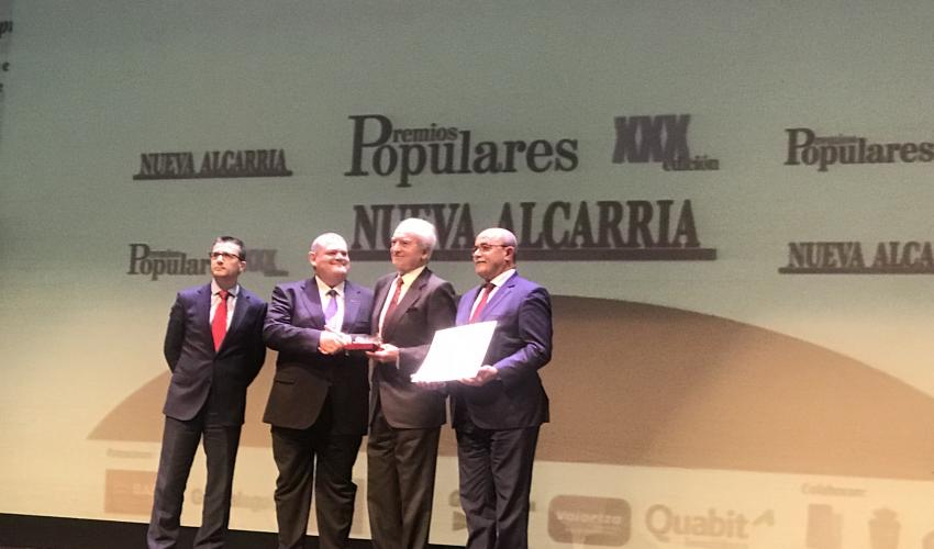 CEOE-CEPYME Guadalajara recibe el popular Nueva Alcarria en la categor�a de Empresa