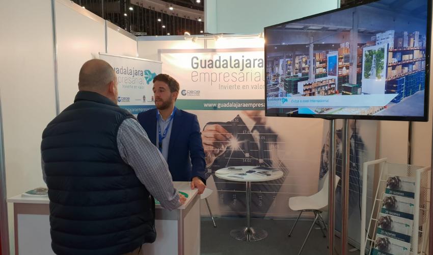 �xito de visitas del stand de “Guadalajara Empresarial” de la feria Logistics & Distribution 