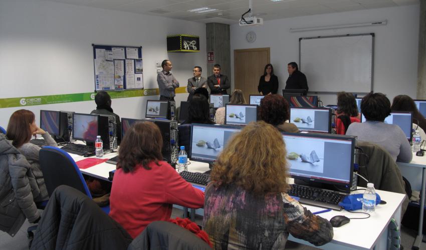 Junta y CEOE inauguran el curso de cocina con certificado de profesionalidad