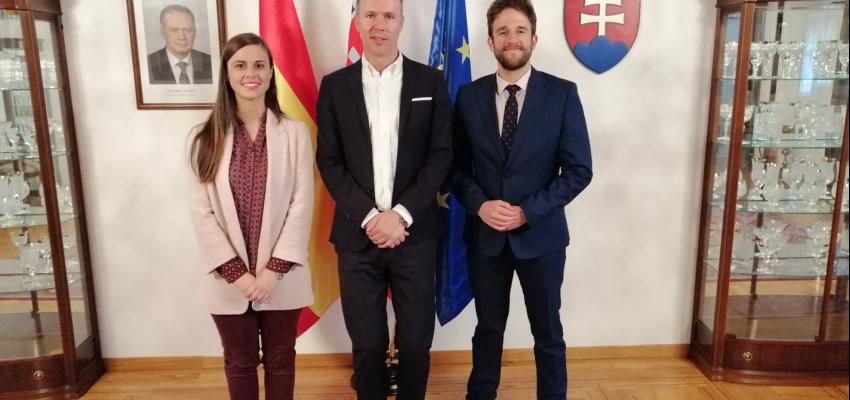 “Guadalajara Empresarial” contin�a manteniendo conversaciones con embajadas