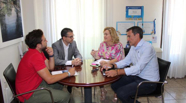 Los ayuntamientos de Alovera y Yunquera de Henares reciben la visita de los t�cnicos de 'Guadalajara Empresarial'