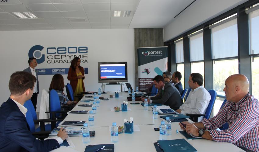 Empresarios de Guadalajara se informan sobre los medios de cobro y pago internacionales en una nueva jornada de comercio exterior organizada por CEOE-CEPYME Guadalajara