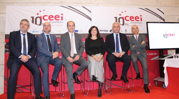 Reencuentros y reconocimientos en la gran noche del 10 aniversario del CEEI de Guadalajara