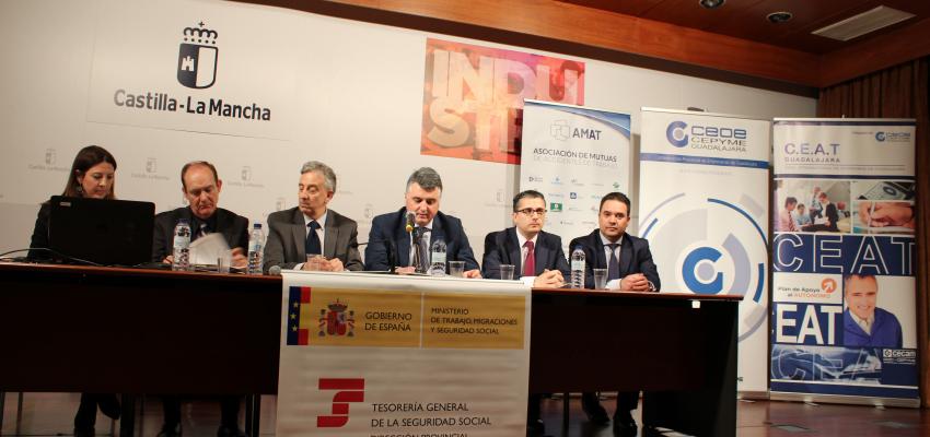 La Asociaci�n de Mutuas de Accidentes de Trabajo (AMAT) en colaboraci�n con tesorer�a general de la seguridad social y CEOE-CEPYME Guadalajara celebran la jornada sobre novedades en seguridad social 