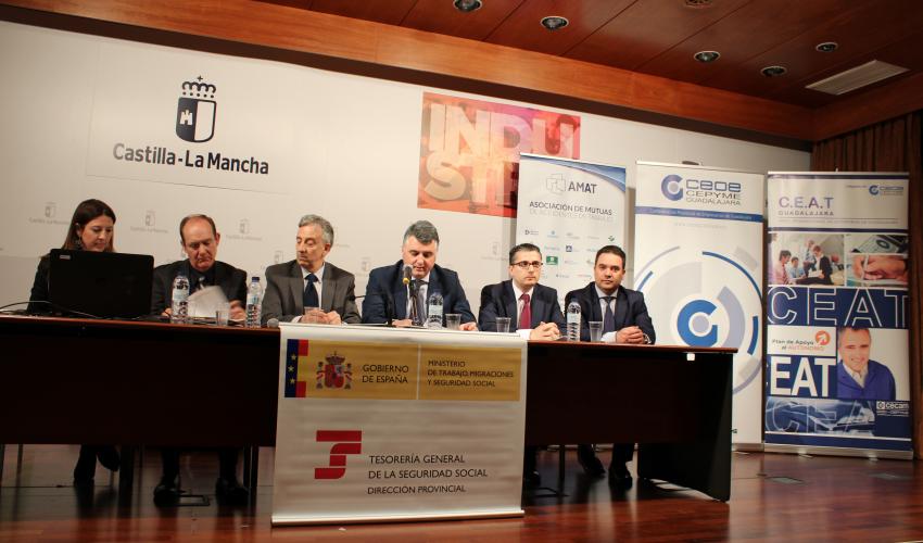 La Asociaci�n de Mutuas de Accidentes de Trabajo (AMAT) en colaboraci�n con tesorer�a general de la seguridad social y CEOE-CEPYME Guadalajara celebran la jornada sobre novedades en seguridad social 
