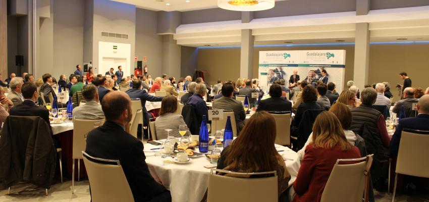 Carlos Rodr�guez Braun inaugura el ciclo de desayunos econ�micos de ‘Guadalajara Empresarial’ con aforo completo