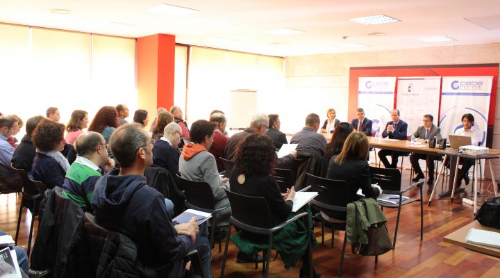M�s de 40 empresarios y emprendedores de la provincia de Guadalajara participan en la jornada informativa sobre ayudas a la digitalizaci�n empresarial 