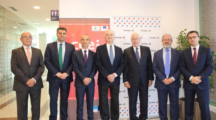 Manuel Pizarro inaugura los actos del 10� aniversario del CEEI de Guadalajara