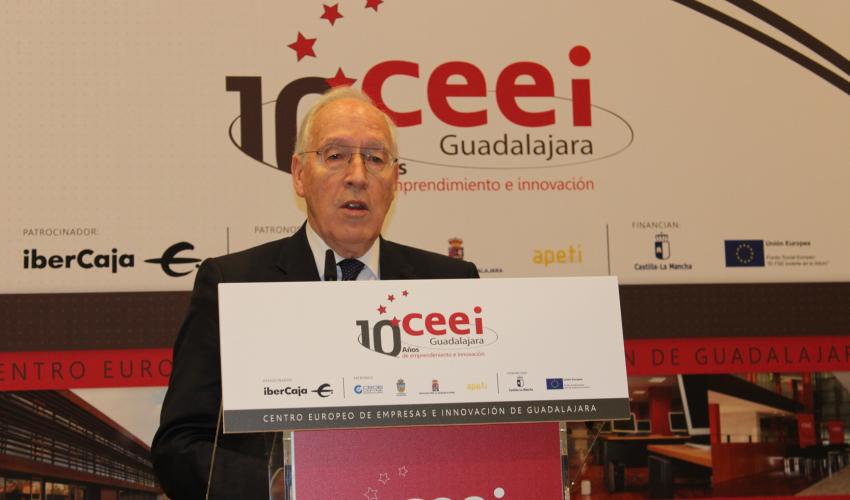 Manuel Pizarro inaugura los actos del 10� aniversario del CEEI de Guadalajara