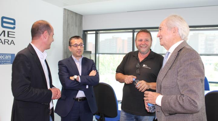Alberto Rojo recoge las propuestas de CEOE-CEPYME  y traslada las l�neas de acci�n con las que se compromete a dinamizar la econom�a y crear empleo