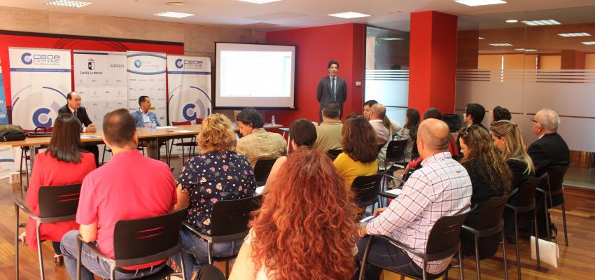Empresarios alcarre�os se interesan por las soluciones para la internacionalizaci�n de las pymes