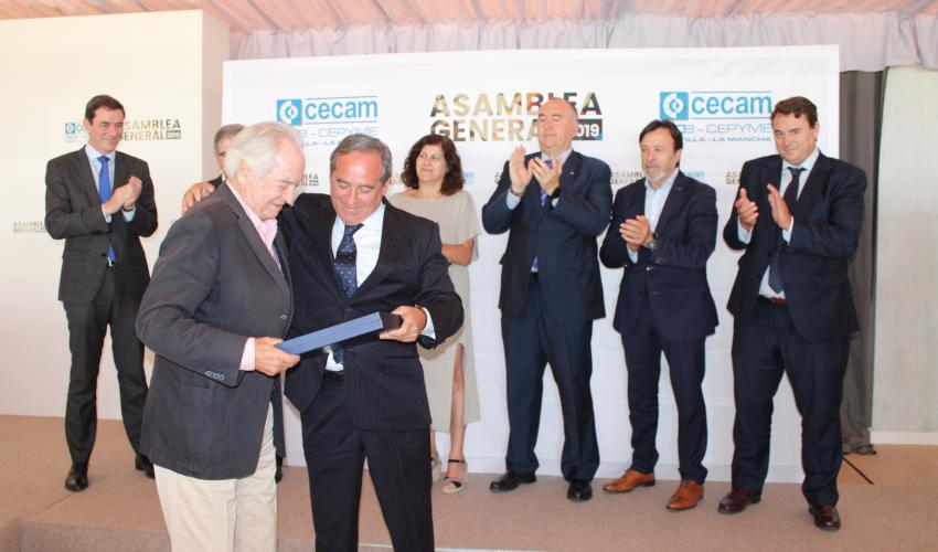 Los empresarios de CLM arropan a CECAM en su asamblea general y analizan las medidas que necesita nuestra econom�a