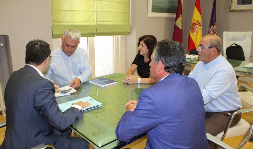 Primera reuni�n de trabajo entre los presidentes de la Diputaci�n Provincial y CEOE-CEPYME Guadalajara